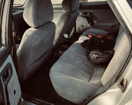 ВАЗ 2112 2002 в Владимир-Волынский на Automoto.ua Серый ВАЗ 2112, объемом двигателя 1.5 л и пробегом 165 тыс. км за 1100 $, фото 5 на Automoto.ua