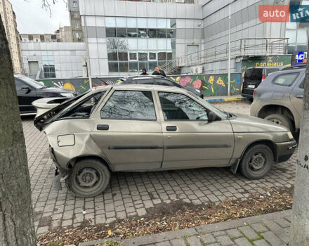 Серый ВАЗ 2112, объемом двигателя 1.5 л и пробегом 227 тыс. км за 550 $, фото 3 на Automoto.ua