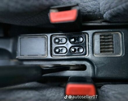 Серый ВАЗ 2112, объемом двигателя 1.5 л и пробегом 155 тыс. км за 1250 $, фото 6 на Automoto.ua