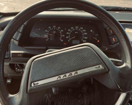 ВАЗ 2112 2002 в Владимир-Волынский на Automoto.ua Серый ВАЗ 2112, объемом двигателя 1.5 л и пробегом 165 тыс. км за 1100 $, фото 3 на Automoto.ua