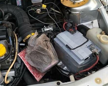 Серый ВАЗ 2112, объемом двигателя 1.6 л и пробегом 280 тыс. км за 2200 $, фото 5 на Automoto.ua
