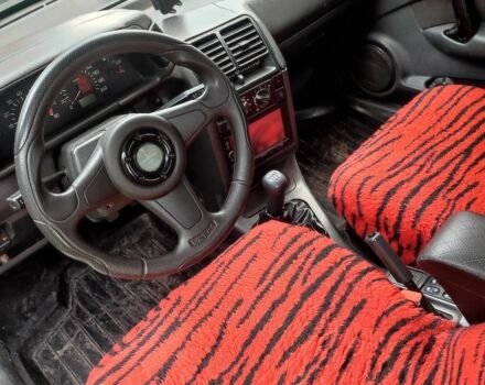 Серый ВАЗ 2112, объемом двигателя 1.5 л и пробегом 250 тыс. км за 1432 $, фото 6 на Automoto.ua