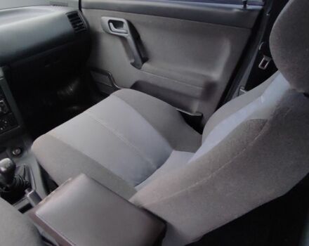 Серый ВАЗ 2112, объемом двигателя 1.5 л и пробегом 350 тыс. км за 1900 $, фото 17 на Automoto.ua