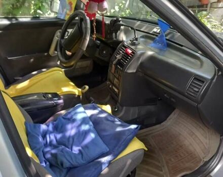 Серый ВАЗ 2112, объемом двигателя 1.6 л и пробегом 200 тыс. км за 1000 $, фото 2 на Automoto.ua