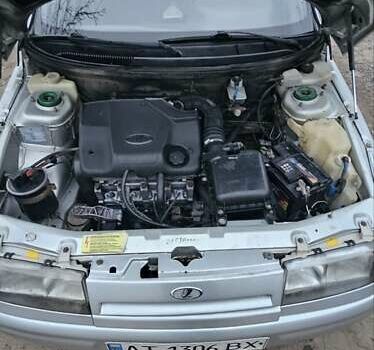 Серый ВАЗ 2112, объемом двигателя 1.6 л и пробегом 240 тыс. км за 2000 $, фото 2 на Automoto.ua