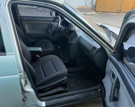 Серый ВАЗ 2112, объемом двигателя 1.6 л и пробегом 99 тыс. км за 1499 $, фото 4 на Automoto.ua