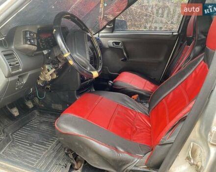 Серый ВАЗ 2112, объемом двигателя 1.6 л и пробегом 250 тыс. км за 1100 $, фото 5 на Automoto.ua