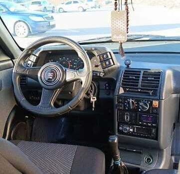 Серый ВАЗ 2112, объемом двигателя 1.6 л и пробегом 200 тыс. км за 2100 $, фото 11 на Automoto.ua