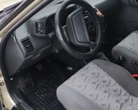 Серый ВАЗ 2112, объемом двигателя 1.6 л и пробегом 378 тыс. км за 2500 $, фото 4 на Automoto.ua