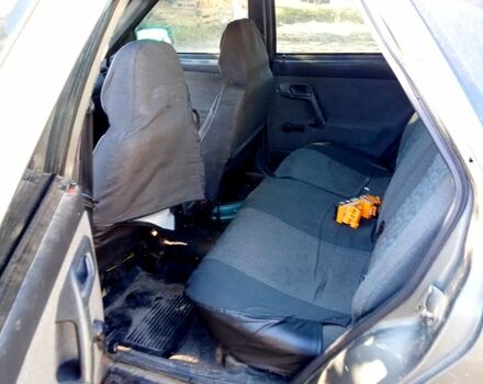 Серый ВАЗ 2112, объемом двигателя 1.6 л и пробегом 370 тыс. км за 600 $, фото 2 на Automoto.ua