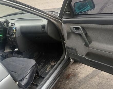 Сірий ВАЗ 2112, об'ємом двигуна 1.6 л та пробігом 226 тис. км за 2650 $, фото 20 на Automoto.ua