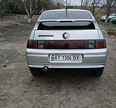 Серый ВАЗ 2112, объемом двигателя 1.6 л и пробегом 240 тыс. км за 2000 $, фото 3 на Automoto.ua