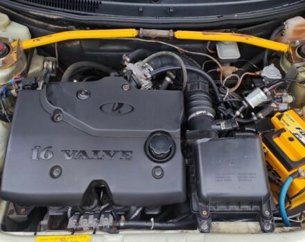 Серый ВАЗ 2112, объемом двигателя 1.6 л и пробегом 378 тыс. км за 2500 $, фото 6 на Automoto.ua