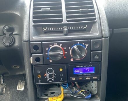 Серый ВАЗ 2112, объемом двигателя 1.6 л и пробегом 262 тыс. км за 950 $, фото 12 на Automoto.ua