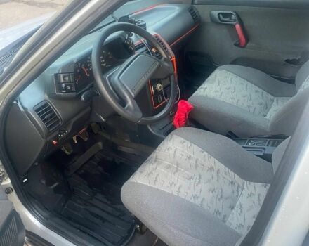 Серый ВАЗ 2112, объемом двигателя 1.6 л и пробегом 268 тыс. км за 1800 $, фото 5 на Automoto.ua