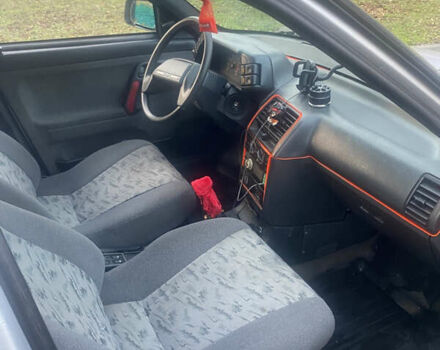 Серый ВАЗ 2112, объемом двигателя 1.6 л и пробегом 265 тыс. км за 1800 $, фото 6 на Automoto.ua