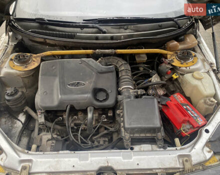 Серый ВАЗ 2112, объемом двигателя 1.6 л и пробегом 263 тыс. км за 950 $, фото 6 на Automoto.ua