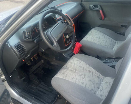 Серый ВАЗ 2112, объемом двигателя 1.6 л и пробегом 265 тыс. км за 1800 $, фото 5 на Automoto.ua