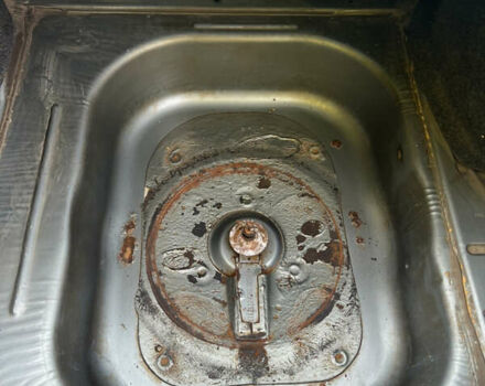 ВАЗ 2112 2006 у Кривому Розі на Automoto.ua Сірий ВАЗ 2112, об'ємом двигуна 1.6 л та пробігом 105 тис. км за 1446 $, фото 3 на Automoto.ua