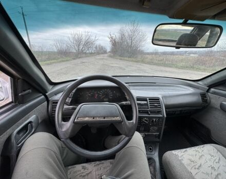 Серый ВАЗ 2112, объемом двигателя 1.6 л и пробегом 140 тыс. км за 950 $, фото 5 на Automoto.ua