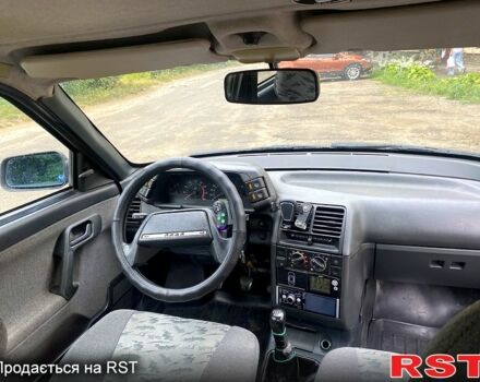 Серый ВАЗ 2112, объемом двигателя 1.6 л и пробегом 270 тыс. км за 2100 $, фото 8 на Automoto.ua