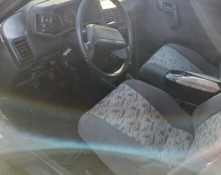 Серый ВАЗ 2112, объемом двигателя 1.6 л и пробегом 200 тыс. км за 1750 $, фото 5 на Automoto.ua