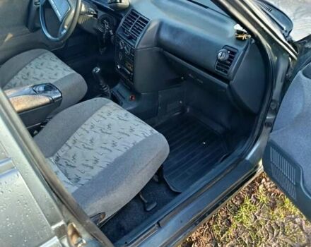 Серый ВАЗ 2112, объемом двигателя 1.6 л и пробегом 200 тыс. км за 1750 $, фото 4 на Automoto.ua