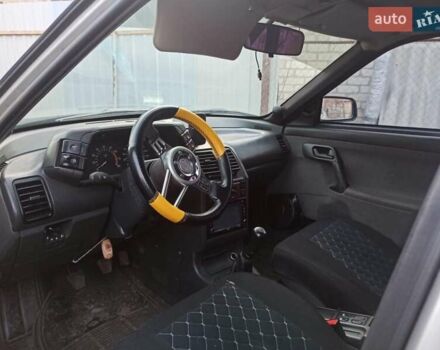 Серый ВАЗ 2112, объемом двигателя 1.6 л и пробегом 500 тыс. км за 1500 $, фото 2 на Automoto.ua