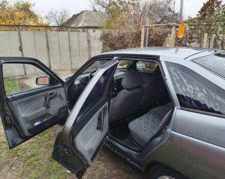 Серый ВАЗ 2112, объемом двигателя 1.6 л и пробегом 4 тыс. км за 1500 $, фото 4 на Automoto.ua