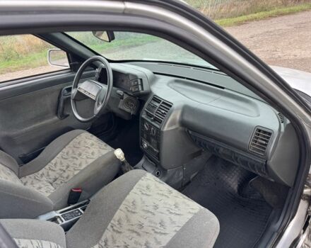 Серый ВАЗ 2112, объемом двигателя 1.6 л и пробегом 140 тыс. км за 950 $, фото 7 на Automoto.ua