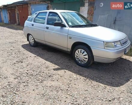 Сірий ВАЗ 2112, об'ємом двигуна 1.6 л та пробігом 185 тис. км за 1999 $, фото 10 на Automoto.ua