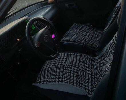 Серый ВАЗ 2112, объемом двигателя 1.6 л и пробегом 340 тыс. км за 1500 $, фото 5 на Automoto.ua