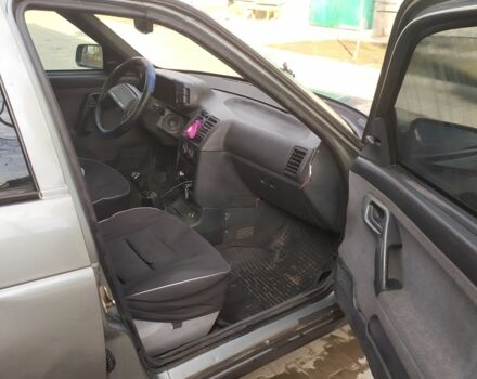 Серый ВАЗ 2112, объемом двигателя 1.6 л и пробегом 343 тыс. км за 1055 $, фото 4 на Automoto.ua