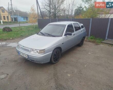 Серый ВАЗ 2112, объемом двигателя 1.6 л и пробегом 250 тыс. км за 1500 $, фото 2 на Automoto.ua