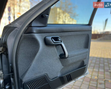 Серый ВАЗ 2112, объемом двигателя 1.6 л и пробегом 76 тыс. км за 2900 $, фото 37 на Automoto.ua