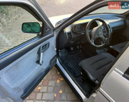 Серый ВАЗ 2112, объемом двигателя 1.6 л и пробегом 76 тыс. км за 2900 $, фото 47 на Automoto.ua