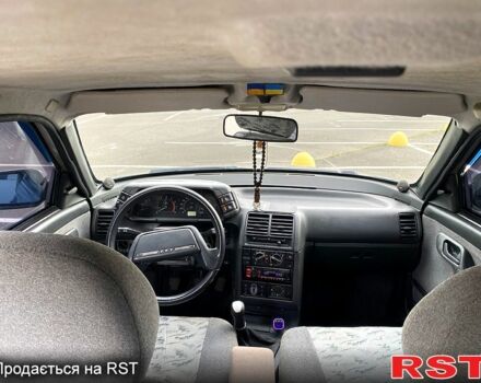 Серый ВАЗ 2112, объемом двигателя 1.6 л и пробегом 150 тыс. км за 2400 $, фото 7 на Automoto.ua