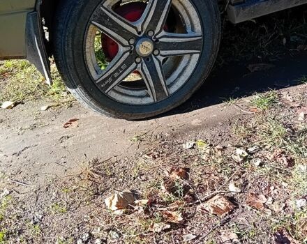 Серый ВАЗ 2112, объемом двигателя 1.6 л и пробегом 211 тыс. км за 2100 $, фото 8 на Automoto.ua