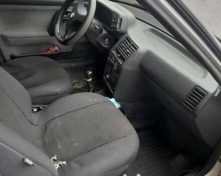 Серый ВАЗ 2112, объемом двигателя 1.6 л и пробегом 247 тыс. км за 1585 $, фото 2 на Automoto.ua