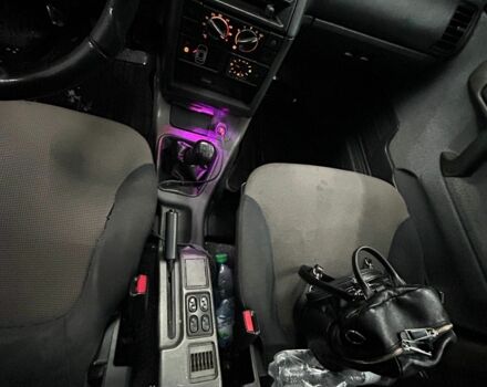 Серый ВАЗ 2112, объемом двигателя 2 л и пробегом 326 тыс. км за 1399 $, фото 9 на Automoto.ua