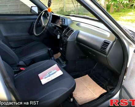 Серый ВАЗ 2112, объемом двигателя 1.6 л и пробегом 200 тыс. км за 2500 $, фото 6 на Automoto.ua