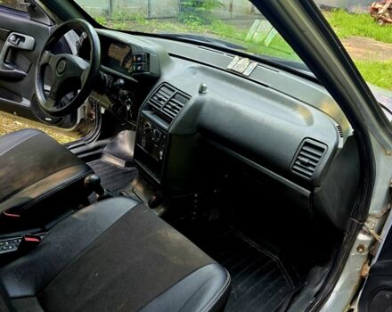 Серый ВАЗ 2112, объемом двигателя 1.6 л и пробегом 250 тыс. км за 950 $, фото 11 на Automoto.ua