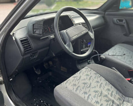 Серый ВАЗ 2112, объемом двигателя 1.6 л и пробегом 76 тыс. км за 3100 $, фото 9 на Automoto.ua