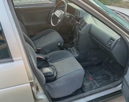 Сірий ВАЗ 2112, об'ємом двигуна 1.6 л та пробігом 200 тис. км за 1600 $, фото 7 на Automoto.ua