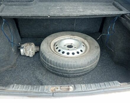 Серый ВАЗ 2112, объемом двигателя 1.6 л и пробегом 1000 тыс. км за 977 $, фото 9 на Automoto.ua