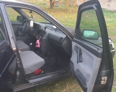 Серый ВАЗ 2112, объемом двигателя 1.6 л и пробегом 220 тыс. км за 2000 $, фото 6 на Automoto.ua