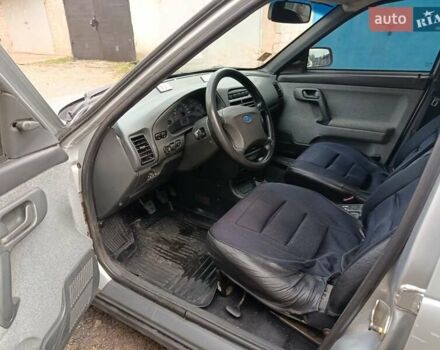 ВАЗ 2112 2008 в Кривом Роге на Automoto.ua Серый ВАЗ 2112, объемом двигателя 1.6 л и пробегом 178 тыс. км за 1850 $, фото 21 на Automoto.ua