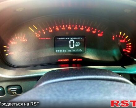 ВАЗ 2112 2008 в Харькове на Automoto.ua Серый ВАЗ 2112, объемом двигателя 1.6 л и пробегом 184 тыс. км за 2100 $, фото 4 на Automoto.ua