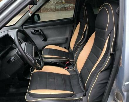 Серый ВАЗ 2112, объемом двигателя 1.6 л и пробегом 270 тыс. км за 2200 $, фото 8 на Automoto.ua