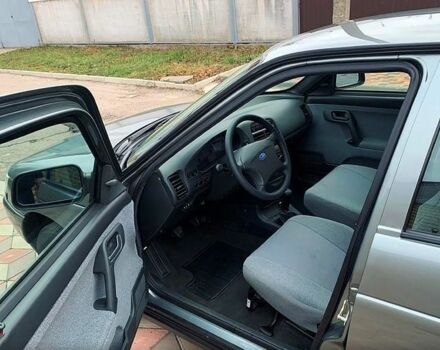 Серый ВАЗ 2112, объемом двигателя 0 л и пробегом 227 тыс. км за 1400 $, фото 5 на Automoto.ua